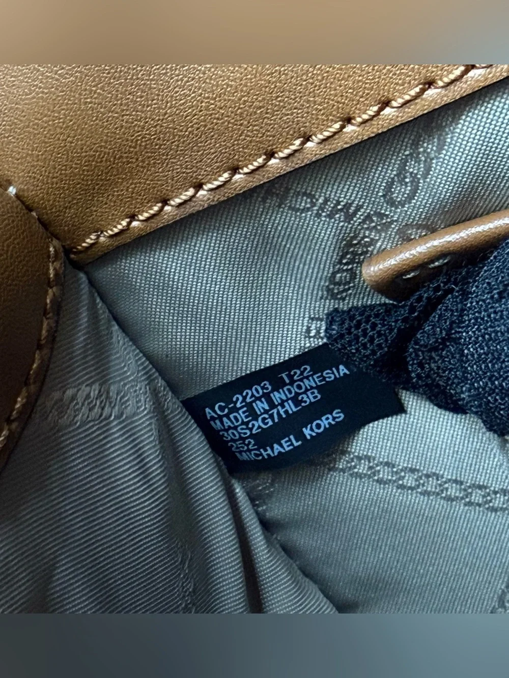 🆕MICHAEL KORS Ladies Heather Extra-Small Logo Leather Crossbody Bag Brown/Acorn